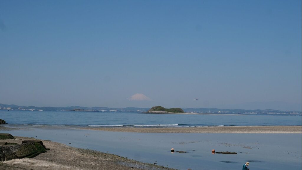 富津岬から見える富士山、東京湾越しの絶景