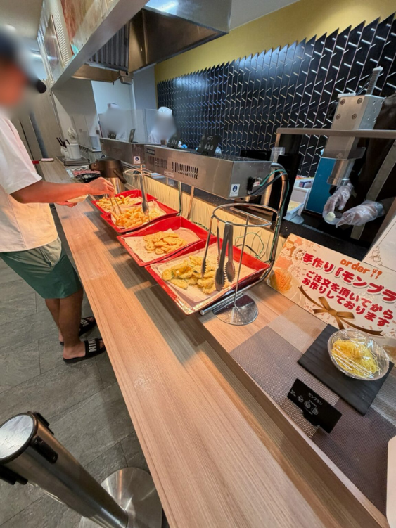 食事処Asamaの手作りモンブランコーナー