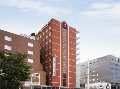 コンフォートホテル函館の外観、赤レンガ調の建物(出典:コンフォートホテル函館公式サイト)